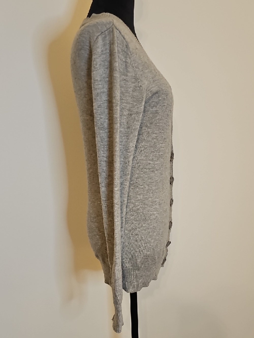 Under Armour Light Gray V-Neck Button Cardigan - Picture 6 of 11